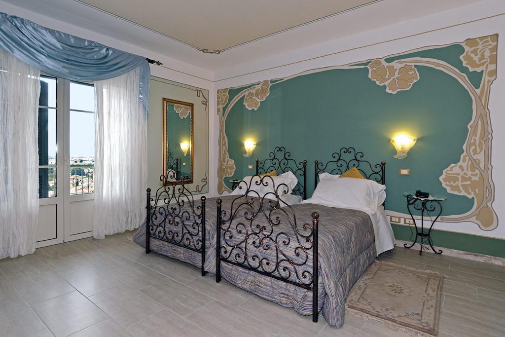 La Chandelle Massarosa Rum bild